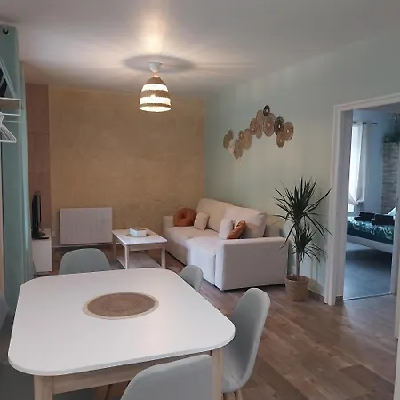 Apartment Dans Ancienne Corps De Ferme C Provins